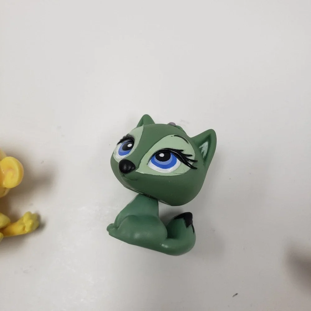 lot of 8 Bratz Pets Petz Lil Angelz Bobble Heads MGA Figures Animal Toys
